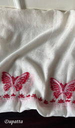 Load image into Gallery viewer, Titlee Women's Lakhnavi Handcrafted Mul Chanderi Kurta And Dupatta Set - HONC0267980