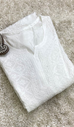 将图像加载到图库查看器中, Pari Women's Lucknowi Handcrafted Muslin Chikankari Kurti - HONC0204094