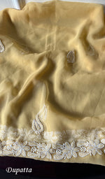 将图像加载到图库查看器中, Yumna Women's Lucknowi Handcrafted Faux-Georgette Chikankari Suit Material - HONC0263426