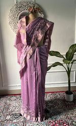 将图像加载到图库查看器中, Women's Lakhnavi Handcrafted Mul Chanderi Chikankari Saree - HONC0312055
