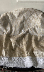 将图像加载到图库查看器中, Women's Lakhnavi Handcrafted Mul Chanderi Unstitched Kurta And Dupatta Set - HONC0341043