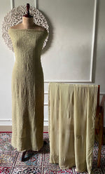 将图像加载到图库查看器中, Women's Lakhnavi Handcrafted Viscose Georgette Unstitched Chikankari Full Suit Material - HONC0319629