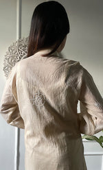 将图像加载到图库查看器中, Women's Lakhnavi Handcrafted Mul Chanderi Chikankari Top - HONC0312897