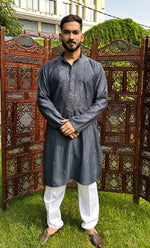 Load image into Gallery viewer, Men's Lucknowi Handcrafted Cotton Chikankari Kurta - HONC0324702