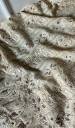 将图像加载到图库查看器中, Women's Lakhnavi Handcrafted Pure Silk Georgette Chikankari Kurti Fabric - HONC0270821