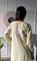 Load image into Gallery viewer, Women's Lucknowi Handcrafted Cotton Chikankari Kurti - HONC0330780