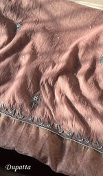 Load image into Gallery viewer, Women's Lakhnavi Handcrafted Mul Chanderi Unstitched Kurta And Dupatta Set - HONC0287728