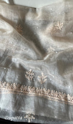 将图像加载到图库查看器中, Women's Lakhnavi Handcrafted Organza Chikankari Unstitched Full Suit Material - HONC0271219