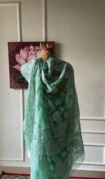 将图像加载到图库查看器中, Women's Lucknowi Handcrafted Faux-Georgette Chikankari Saree - HONC0348739