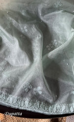 将图像加载到图库查看器中, Women's Lakhnavi Handcrafted Organza Chikankari Unstitched Full Suit Material - HONC0287038