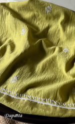 Load image into Gallery viewer, Mehr Women's Lakhnavi Handcrafted Maheshwari Mul Chanderi Kurta And Dupatta Set - HONC0285393