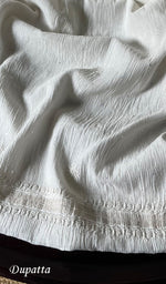 Load image into Gallery viewer, Women's Lakhnavi Handcrafted Maheshwari Mul Chanderi Unstitched Kurta And Dupatta Set - HONC0288973