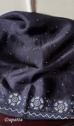 将图像加载到图库查看器中, Women's Lakhnavi Handcrafted Pure Organza Chikankari Unstitched Kurta And Dupatta Set- HONC0272166