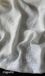 Load image into Gallery viewer, Women's Lakhnavi Handcrafted Mul Chanderi Kurta And Dupatta Set - HONC0292180