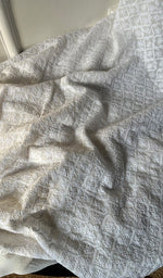 Load image into Gallery viewer, Lucknowi Handcrafted Pure Silk Georgette Chikankari Unstitched Men's Kurta Fabric - HONC026904