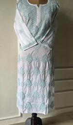 将图像加载到图库查看器中, Women's Lucknowi Handcrafted Cotton Chikankari Kurti - HONC0274389