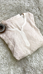 将图像加载到图库查看器中, Pari Women's Lucknowi Handcrafted Muslin Chikankari Kurti - HONC0204771
