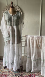 Load image into Gallery viewer, Women's Lakhnavi Handcrafted Mul Chanderi Semi - Stitchd Kurta And Dupatta Set - HONC0274485