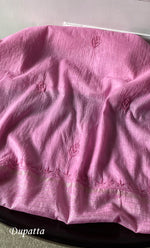 将图像加载到图库查看器中, Women's Lakhnavi Handcrafted Mul Chanderi Semi - Stitched Kurta And Dupatta Set - HONC0303199