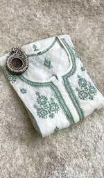 Load image into Gallery viewer, Gulshan Women's Lucknowi Handcrafted Cotton Chikankari Kurti - HONC0159622