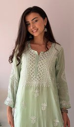 将图像加载到图库查看器中, Jiya Women's Lakhnavi Handcrafted Muslin Chikankari Kurti - HONC0367882