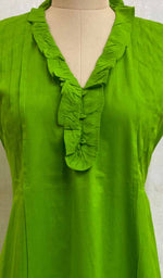 将图像加载到图库查看器中, Women's Lucknowi Handcrafted Green Cotton Chikankari Top - NC075699