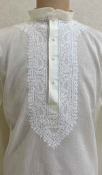 Load image into Gallery viewer, Men's Lucknowi Handcrafted Cotton Chikankari Kurta - HONC021585