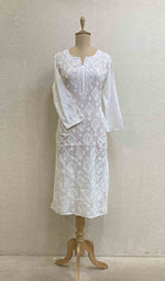 Load image into Gallery viewer, Women's Lucknowi Handcrafted Cotton Chikankari Kurti - NC069816