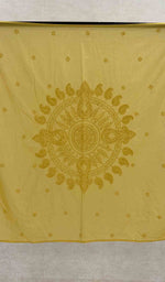 Load image into Gallery viewer, لکھنوی دستکاری کاٹن چکنکاری ٹیبل کور - HONC041230