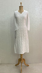 Load image into Gallery viewer, Women's Lucknowi Handcrafted Cotton Chikankari Kurti -HONC098125