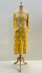 Load image into Gallery viewer, Haniya Women's Lucknowi Handcrafted Modal Cotton Chikankari Kurti - HONC0101566