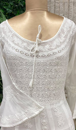 将图像加载到图库查看器中, Lakhnavi 手工制作纯棉 Chikankari A 字连衣裙 - HONC097844