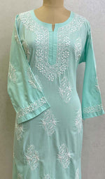 Load image into Gallery viewer, Zoha Women's Lakhnavi Handcrafted Mul Cotton Chikankari Kurti-  HONC0129479