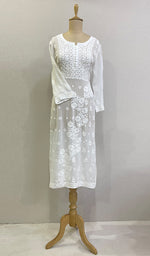 将图像加载到图库查看器中, Women's Lakhnavi Handcrafted Viscose Georgette Chikankari Kurti- HONC0200206