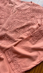 将图像加载到图库查看器中, Women's Lakhnavi Handcrafted Cotton Chikankari Kurti - NC13820