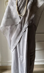 将图像加载到图库查看器中, Women's Lakhnavi Handcrafted Cotton Chikankari Saree - HONC0320891