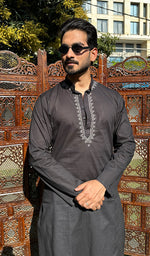 Load image into Gallery viewer, Men's Lucknowi Handcrafted Cotton Chikankari Kurta - HONC0341885