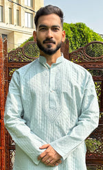 Load image into Gallery viewer, Men's Lucknowi Handcrafted Cotton Chikankari Kurta - HONC0260665