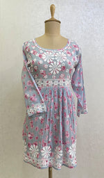 将图像加载到图库查看器中, Rehnuma Women's Lakhnavi Handcrafted Printed Mulmul Cotton Chikankari Top - HONC0162202