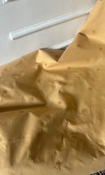 将图像加载到图库查看器中, Lucknowi Handcrafted Cotton Chikankari Unstitched Men's Kurta Fabric - HONC0289839