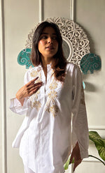 将图像加载到图库查看器中, Women's Lakhnavi Handcrafted Modal Cotton Chikankari Top - HONC0313768