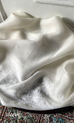 将图像加载到图库查看器中, Women's Lakhnavi Handcrafted Pure Organza Chikankari Unstitched Kurta And Dupatta Set- HONC0328886