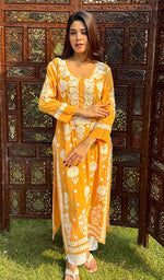 将图像加载到图库查看器中, Asma Women's Lucknowi Handcrafted Crepe Chikankari Kurti- HONC0168759