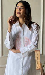 将图像加载到图库查看器中, Women's Lakhnavi Handcrafted  Linen Cotton Chikankari Kurti -  HONC0301624