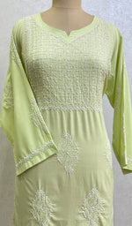 将图像加载到图库查看器中, Sufiyani Women's Lucknowi Handcrafted Mul Cotton Chikankari Kurti - HONC0161338