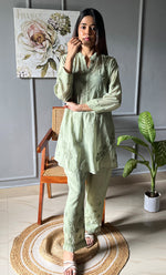 Load image into Gallery viewer, Rashida Women's Lakhnavi Handcrafted Muslin Chikankari Kurta And Pant Set - HONC0300573