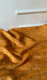 Load image into Gallery viewer, Women's Lakhnavi Handcrafted Mul Chanderi Unstitched Kurta And Dupatta Set - HONC0322424