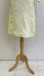 Load image into Gallery viewer, Women's Lucknowi Handcrafted Cotton Chikankari Kurti- HONC0164283