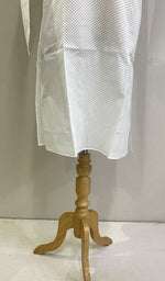 将图像加载到图库查看器中, Men's Lucknowi Handcrafted Cotton Chikankari Kurta - HONC0201089