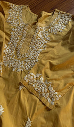 将图像加载到图库查看器中, Women's Lucknowi Handcrafted Cotton Chikankari Kurti - HONC0300987